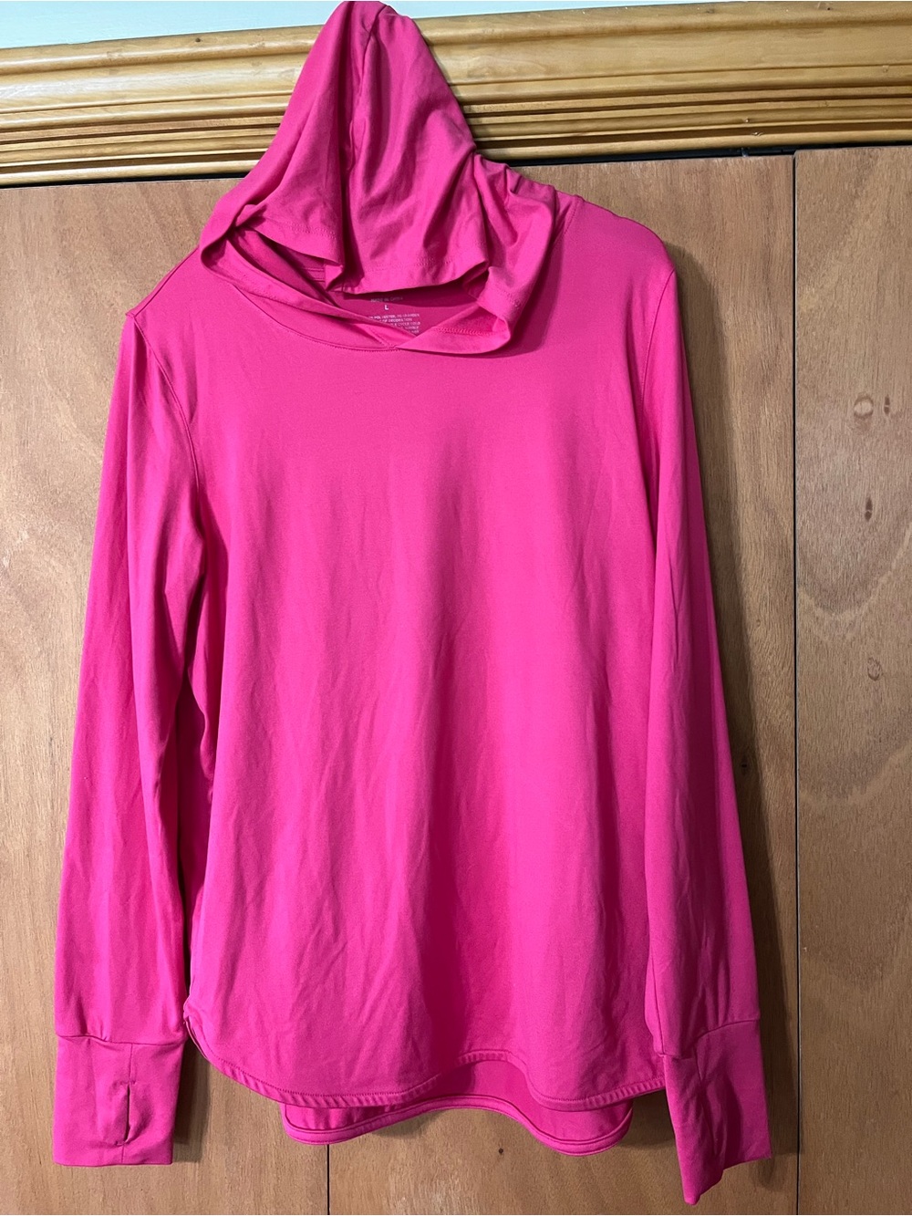 NWOT Peach brand Bright Pink Hoodie Pullover - large